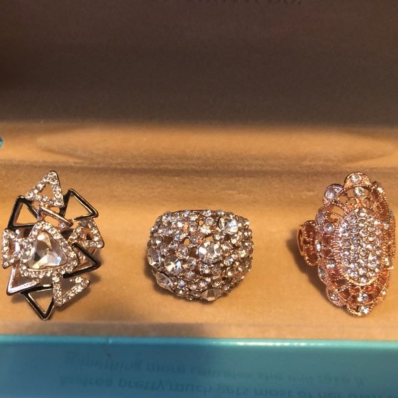 Fashion Rings. - Picture 1 of 4